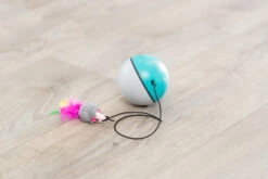 Trixie Jeu Pour Chat Ball Turbinio Avec Moteur Et Souris Ø 9 Cm -Flamingo || ROYAL CANIN || Trixie Soldes Boutique bcba1138c3b7b0e69cc7351abbdf761234469aace830073df96a304ff07d29dc